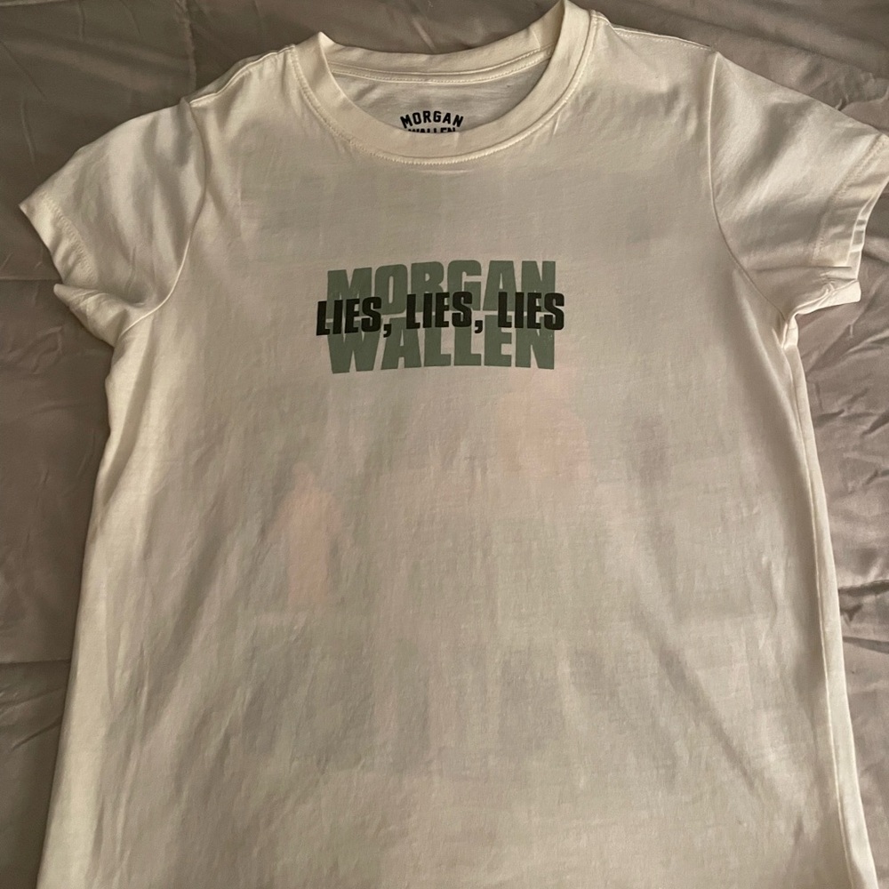 Morgan Wallen T-shirt Size small